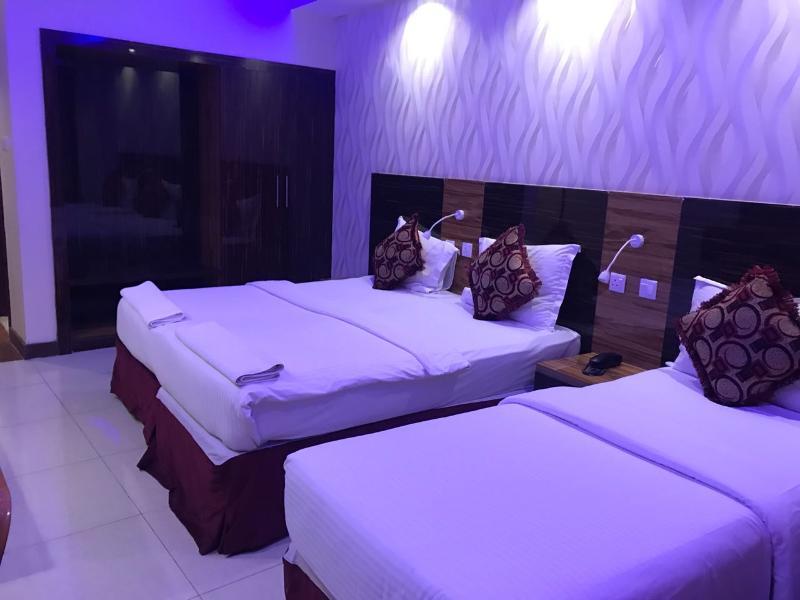 Zagy Hotel Dubai Bagian luar foto