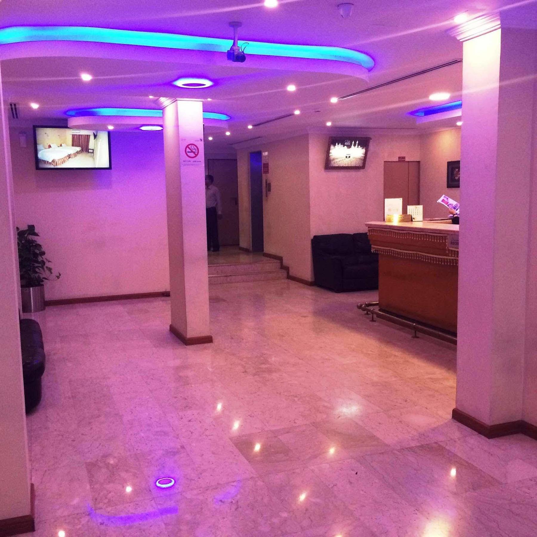 Zagy Hotel Dubai Bagian luar foto